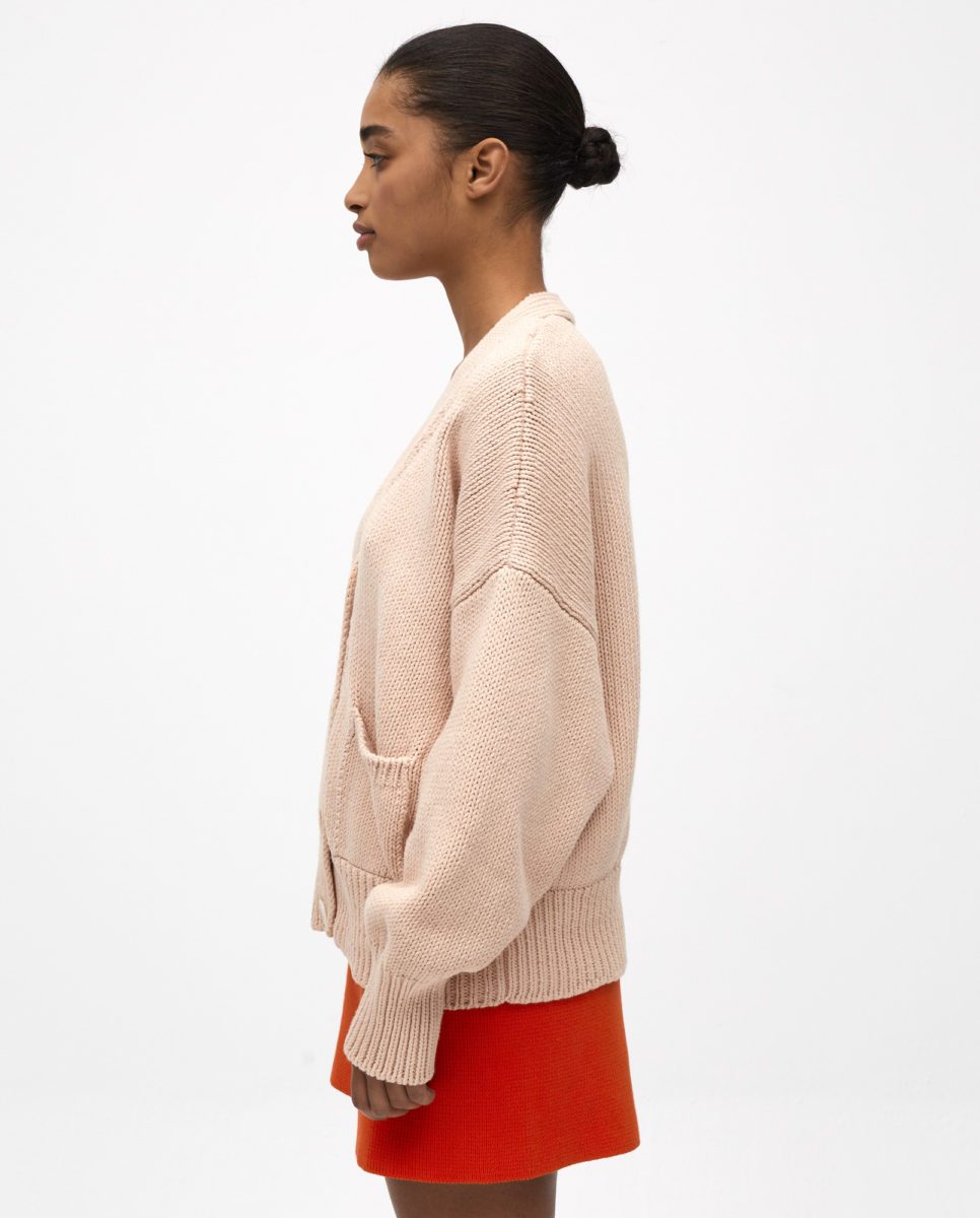cardigan-woman-no16-strawberry-shake-1
