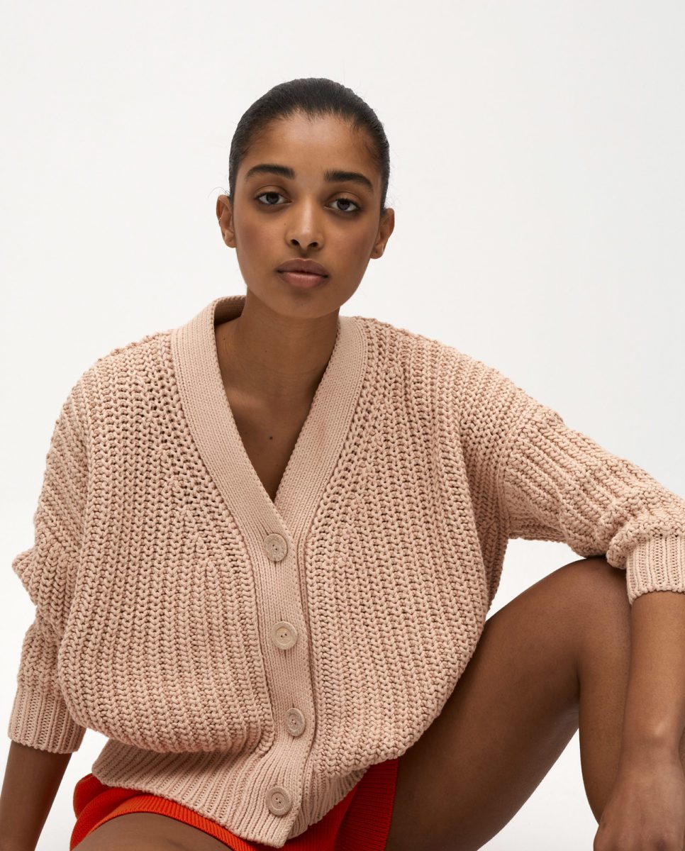 cardigan-woman-no18-strawberry-shake-2