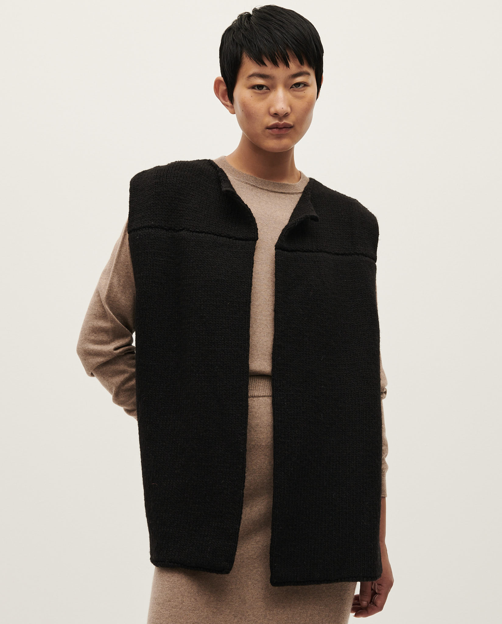 vest no83 black – babaà